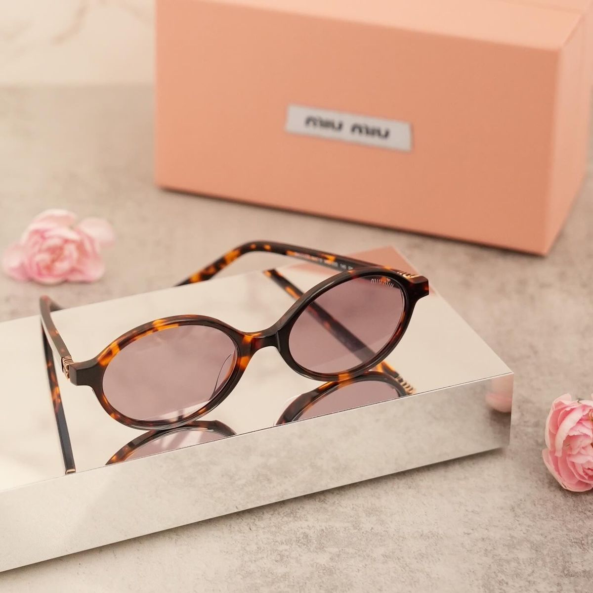 Miu Miu Rose (Avec Boite Originale)